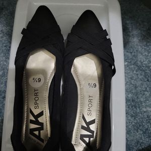 Anne klein sport flats